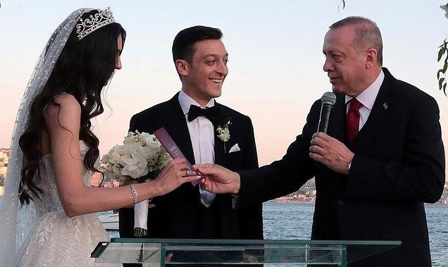 Presiden Turki Erdogan jadi Pendamping Pernikahan Mesut Ozil